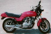 1982 Suzuki GSX 1100 ES photo